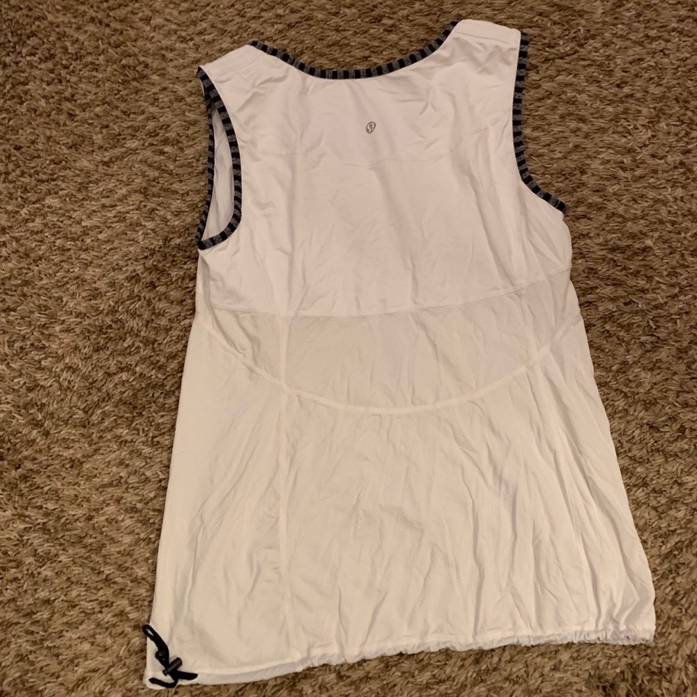 Lululemon tank top shirt size 19 large - Picture 5 of 5